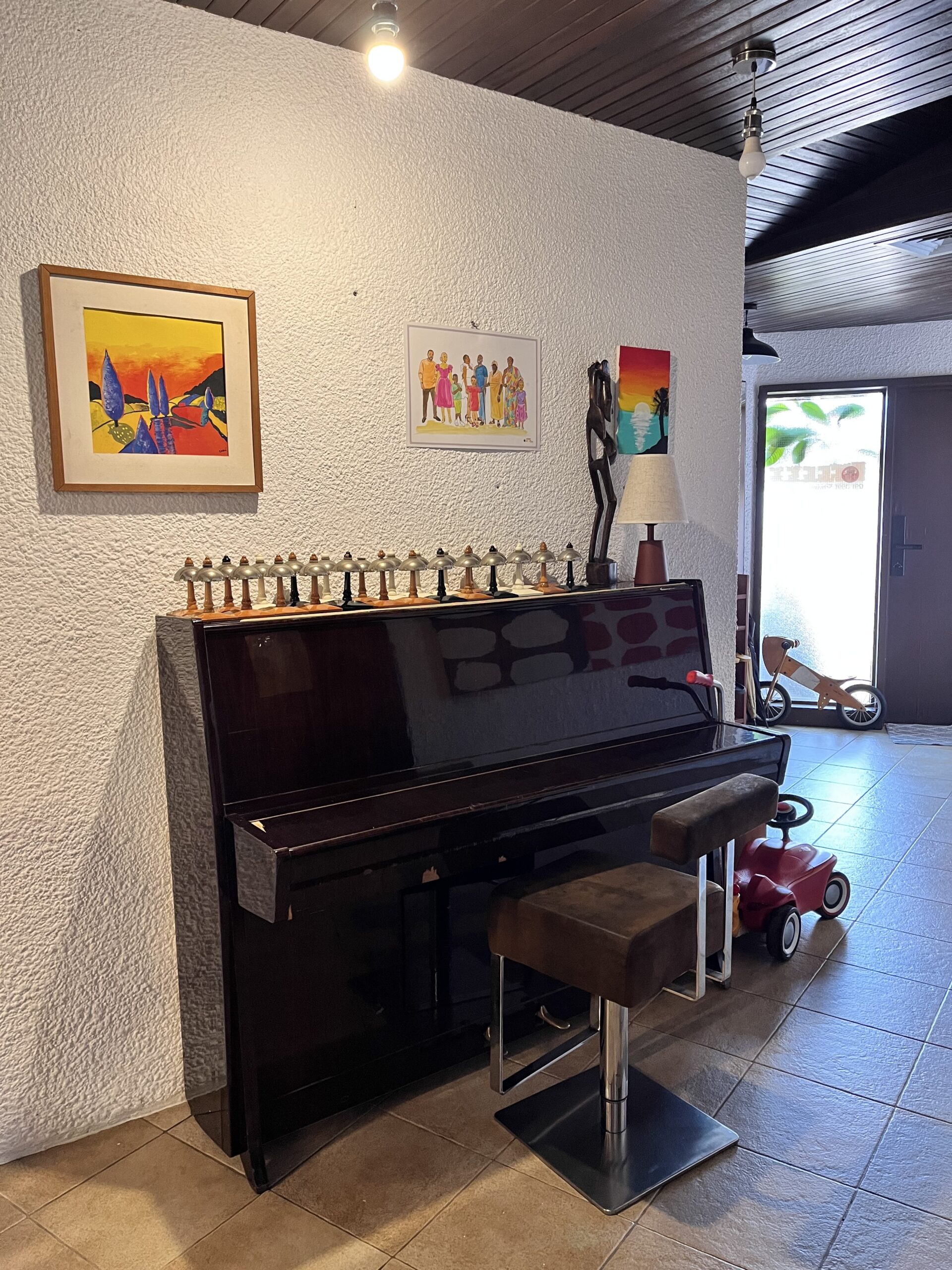 corridor with grand piano.